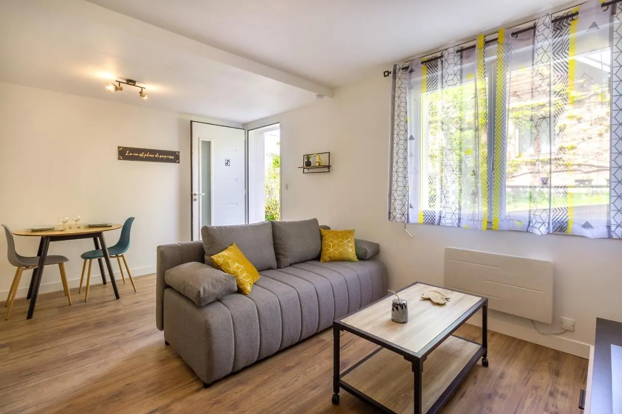 Appartement T2 proche de la gare de Rodez 0*,  France